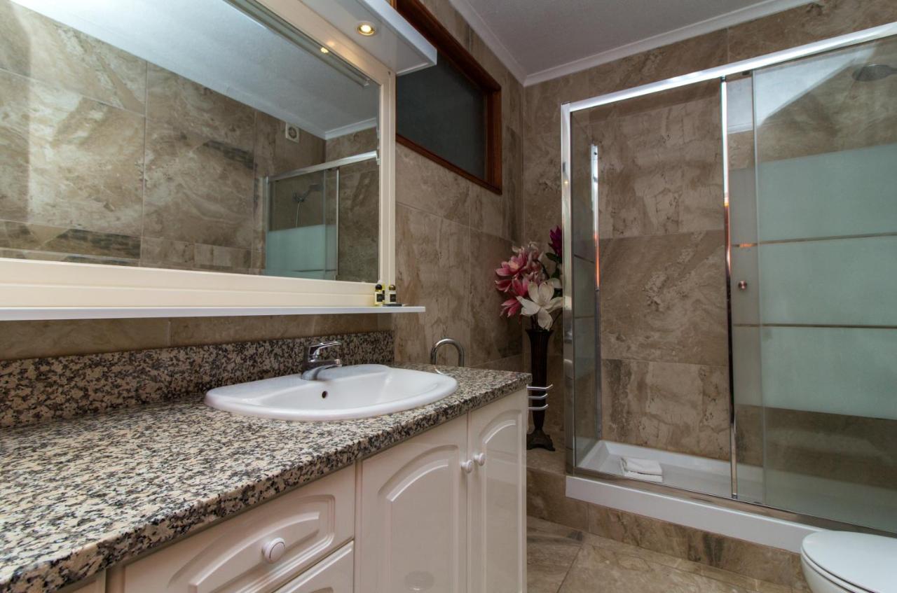Ocean View Apartment - Pool And Sea View & Albufeira Center Екстериор снимка