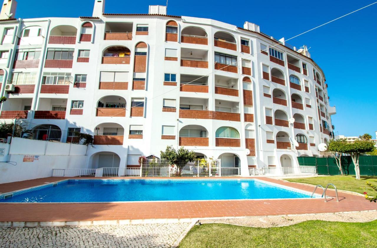 Ocean View Apartment - Pool And Sea View & Albufeira Center Екстериор снимка